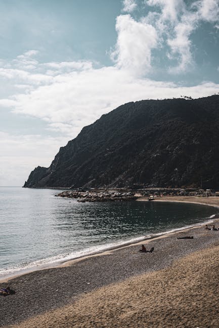 Monterosso beach Fegina afternoon