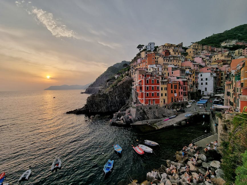 Passeggiata panoramica a Riomaggiore al tramonto