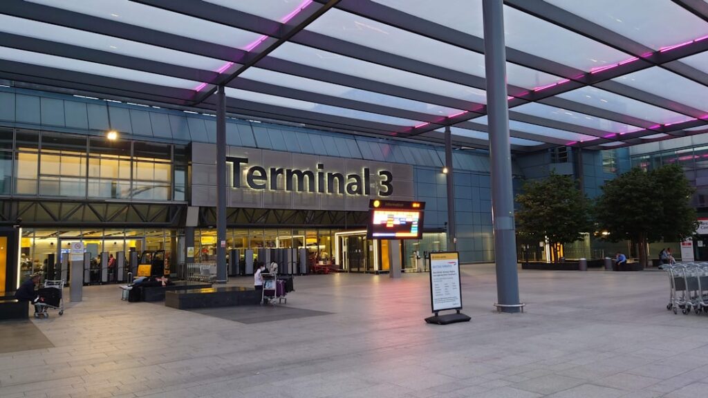 Ankunftshalle Heathrow Terminal 5