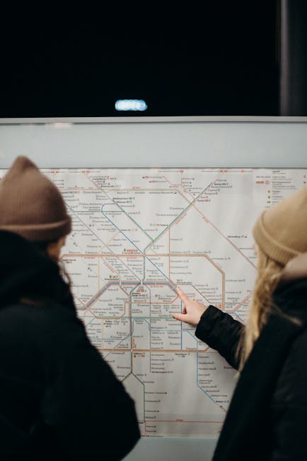 Mappa del network di trasporto pubblico di Berlino e posizioni degli ostelli