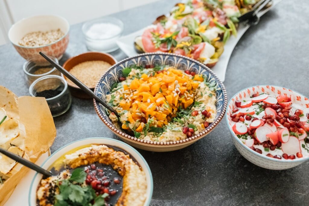 bunte Bowl mit gesunden Zutaten