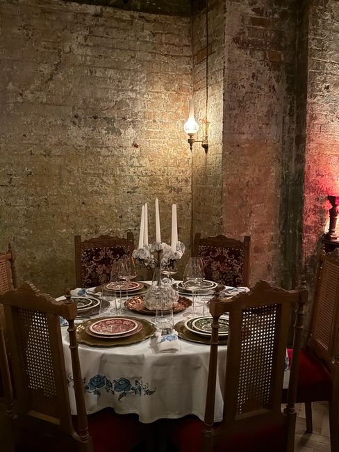 Kerzenbeleuchtetes Abendessen im The Witchery by the Castle