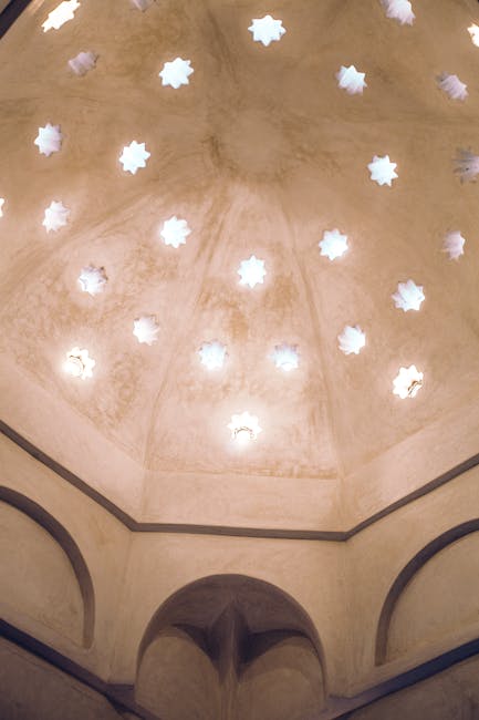 Interior of Çemberlitaş Hammam, traditional bath
