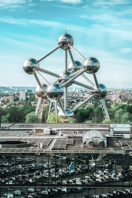 Atomium — futurystyczne stalowe kule z panoramicznym widokiem