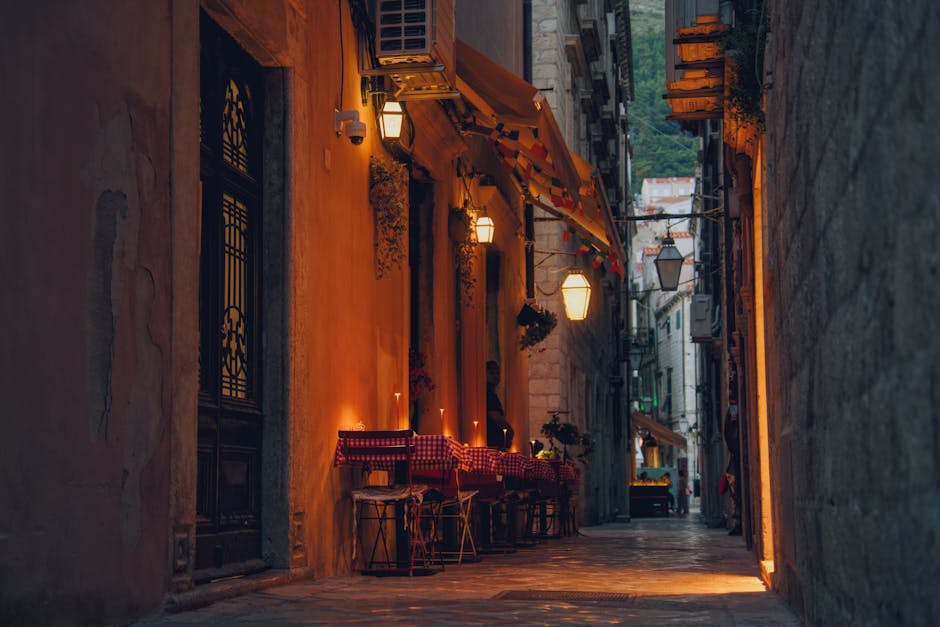 Vita notturna nel centro storico di Nizza