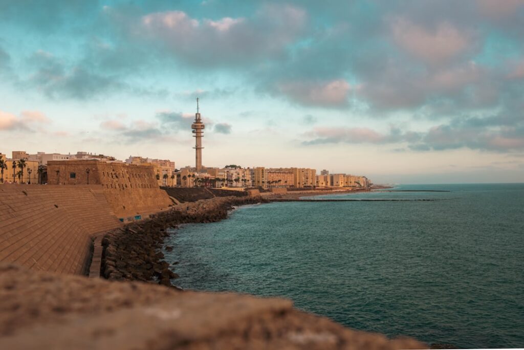Vista al tramonto sulla Promenade des Anglais