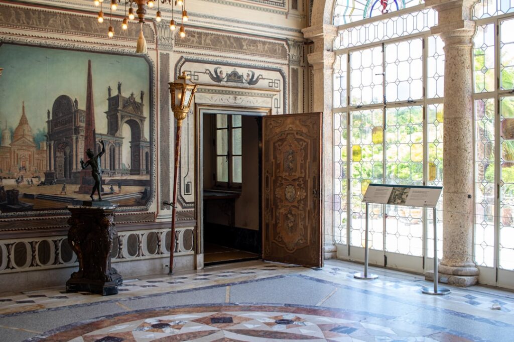 Sportello vendita biglietti all’interno del palazzo