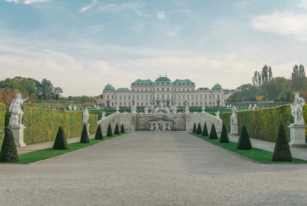 Belvedere Palace reflecting pond in autumn