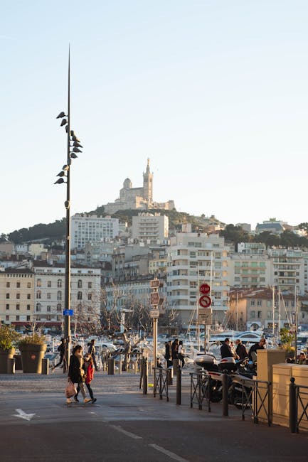 Luce mattutina sul Vieux-Port di Marsiglia