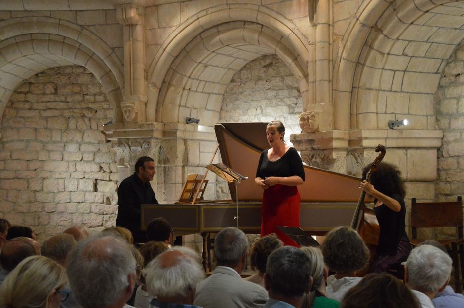 Concerto intimo ad Avignone con strumenti tradizionali e laboratorio