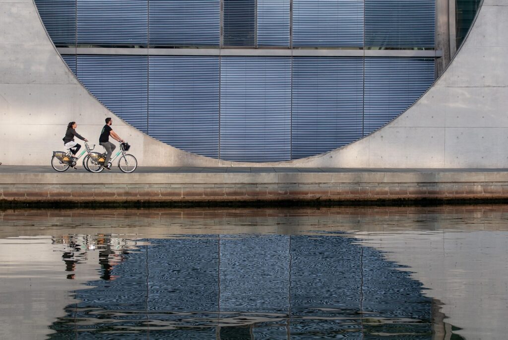 Fietspad met forenzen op de fiets in Kopenhagen