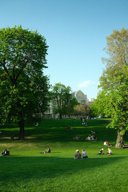 Valbyparken wide green lawn with families picnicking