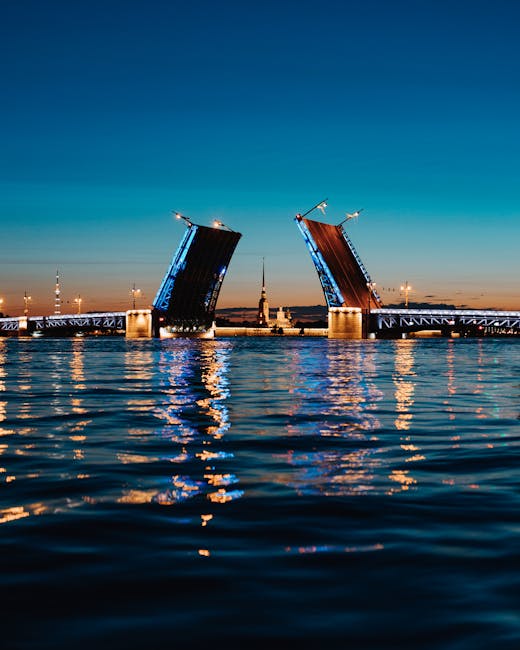 Paleisbrug opgelicht en open bij nacht