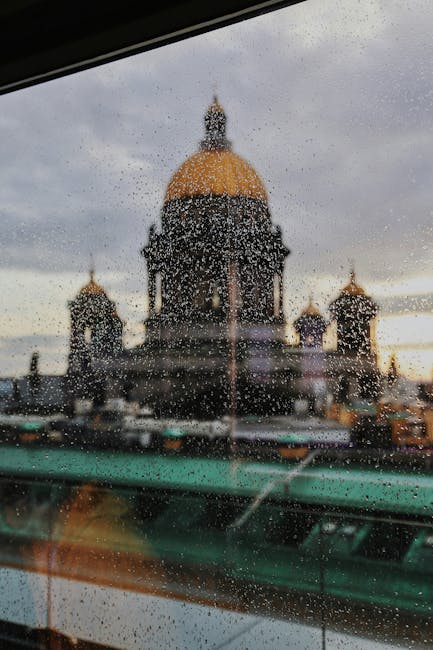 Inneres der Isaakskathedrale goldenes Gewölbe