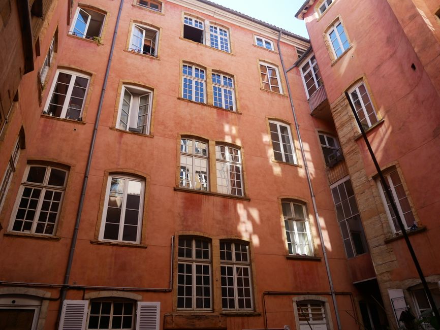 Old Lyon apartment interior