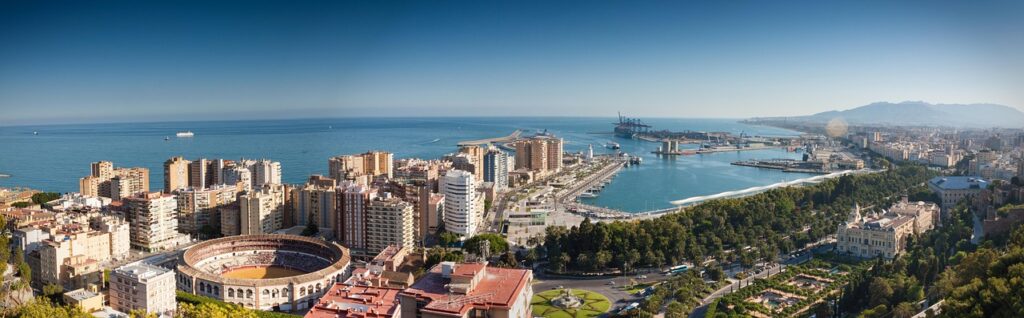 Panoramic view from Gibralfaro Castle over Málaga and the coastline