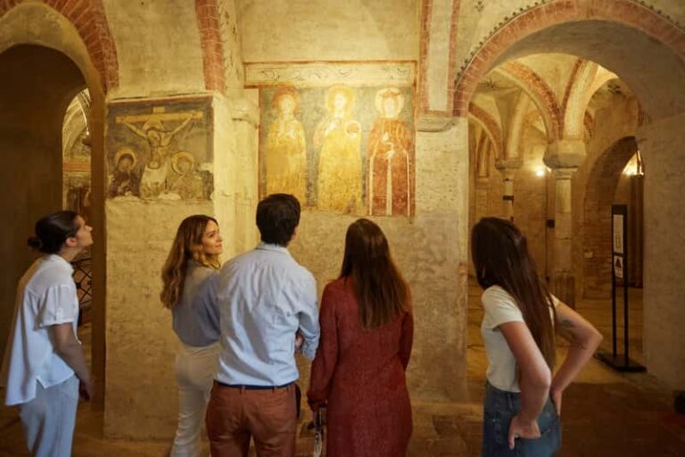 Crypte de San Sepolcro — fouille souterraine