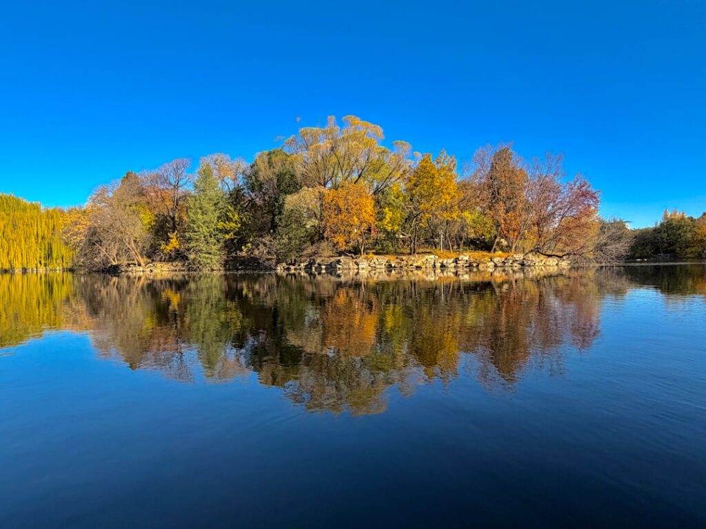 Sirmione Scaligero Castle reflected in the lake