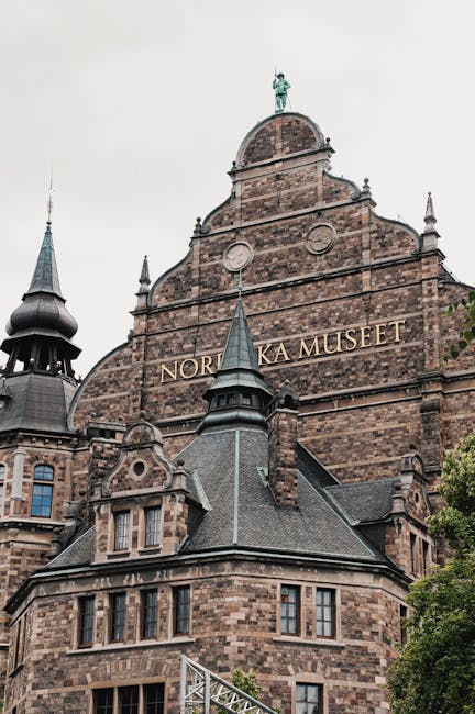 Traditionele Zweedse klederdracht en folklore-expositie in het Nordiska Museet