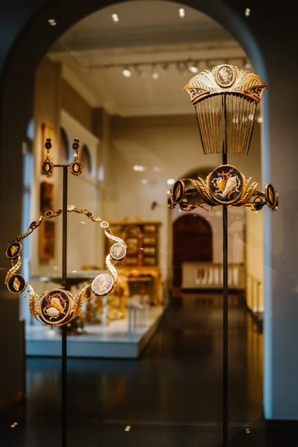 Display of a Viking gold torc and jewellery at the Swedish History Museum