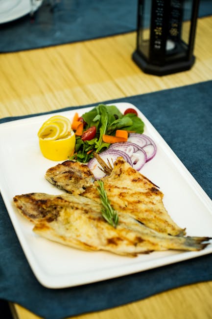 Gegrilltes Fischgericht in einem lokalen Restaurant in Titan
