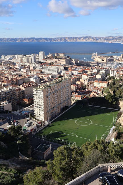 Przytulny apartament w Marsylii z balkonem i widokiem na morze