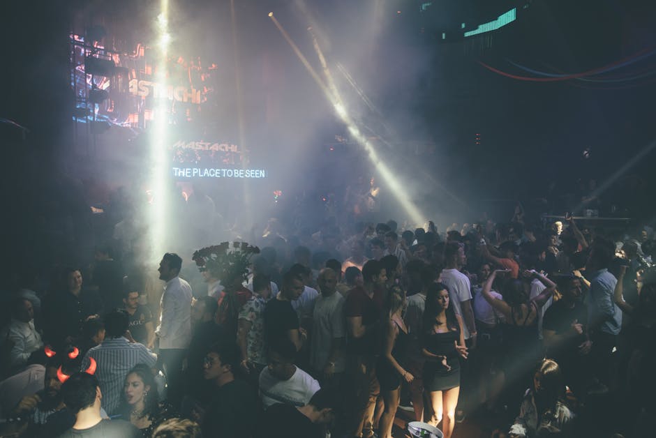 Nightclub entrance and crowd in Marseille