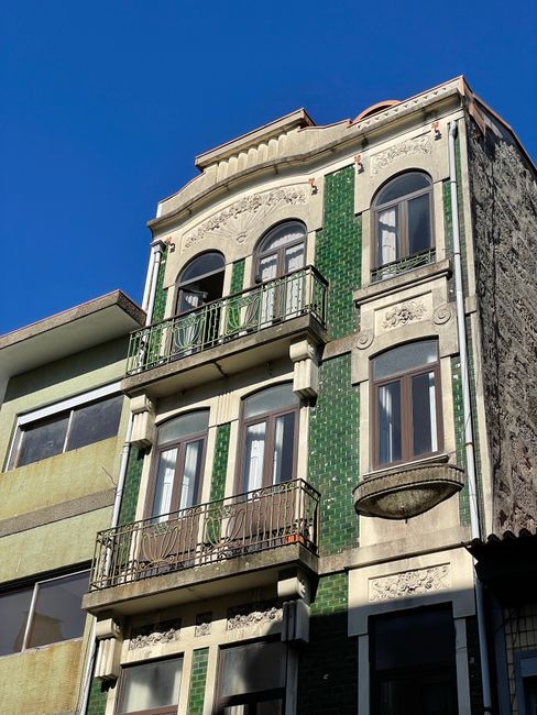 Art Nouveau residential street in Eira