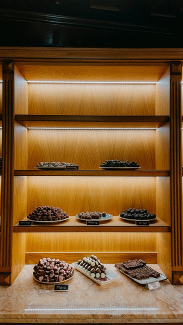 Chocolate display inside Fazer Café on Kluuvikatu