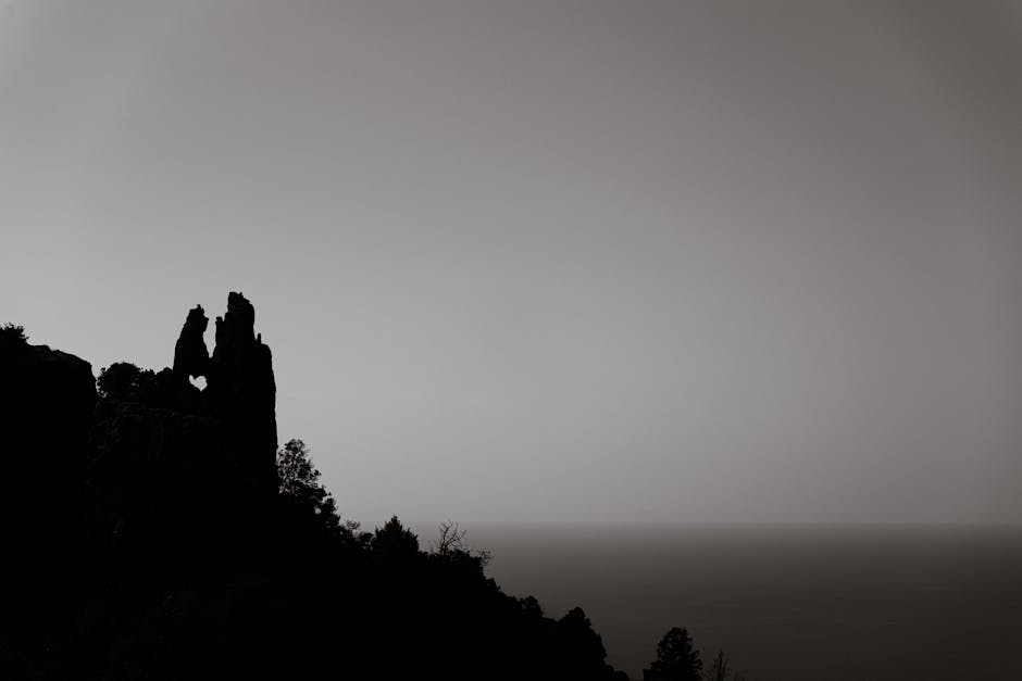 scogliere rosse delle Calanche di Piana al tramonto