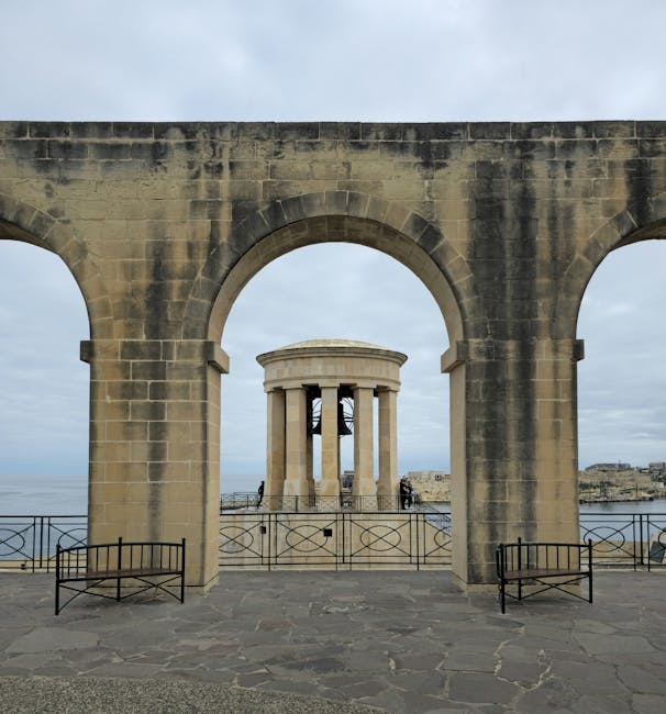 Siege Bell Memorial — platforma widokowa z dostępem