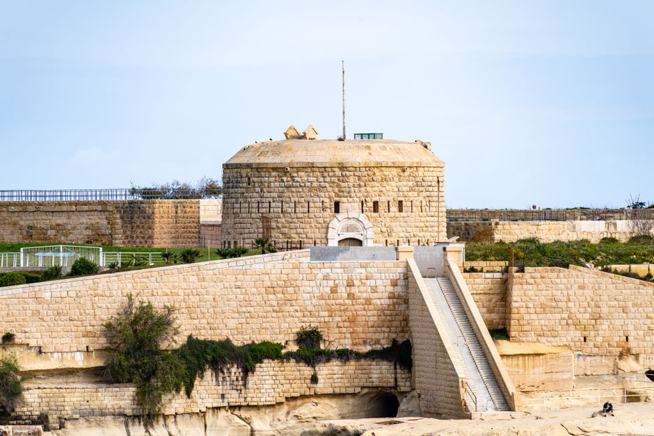 Außenansicht des Fort St. Elmo Museums in Valletta