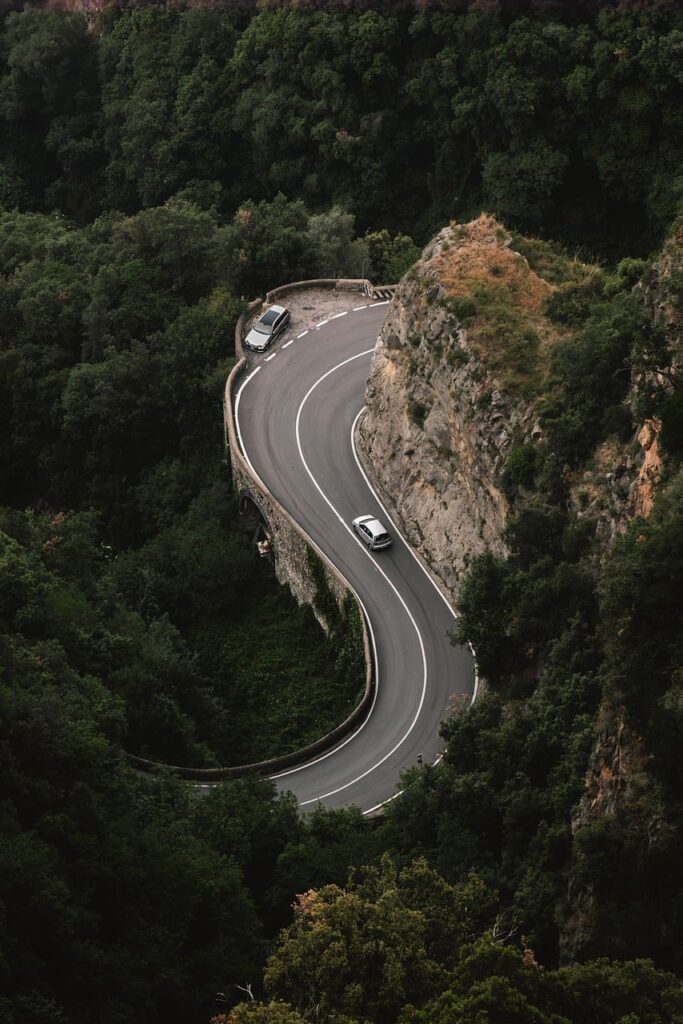 Strada montana TF-21 con vista sul Teide