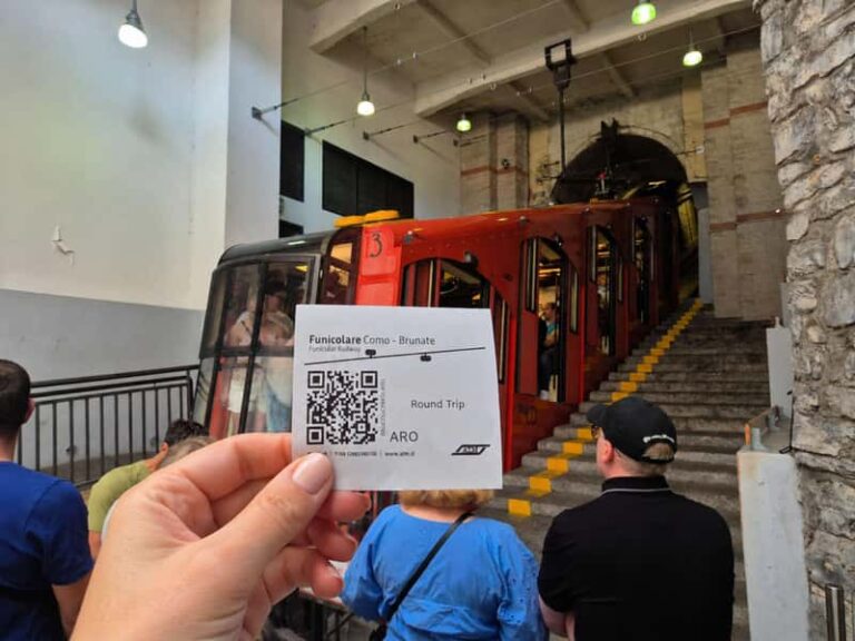 Audioguide von Como und Standseilbahn‑Ticket
