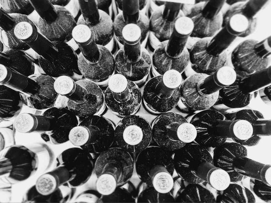 Bottiglie di vino imballate per il viaggio in negozio a San Gimignano
