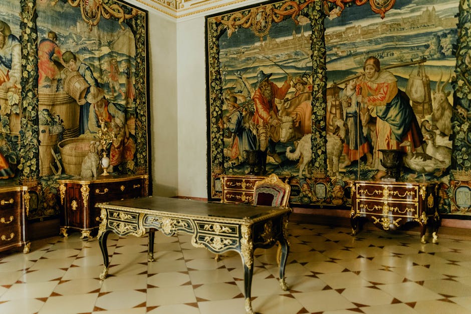 Sala con arazzi ornamentali a Palazzo Mansi