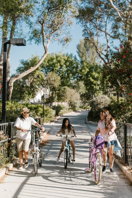 Passeggiata famigliare lungo l’argine del Serchio con biciclette