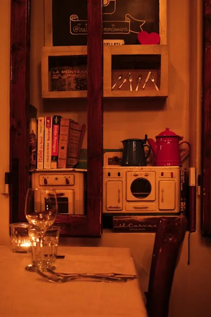 Coin intérieur de restaurant avec mini four jouet et bougies allumées
