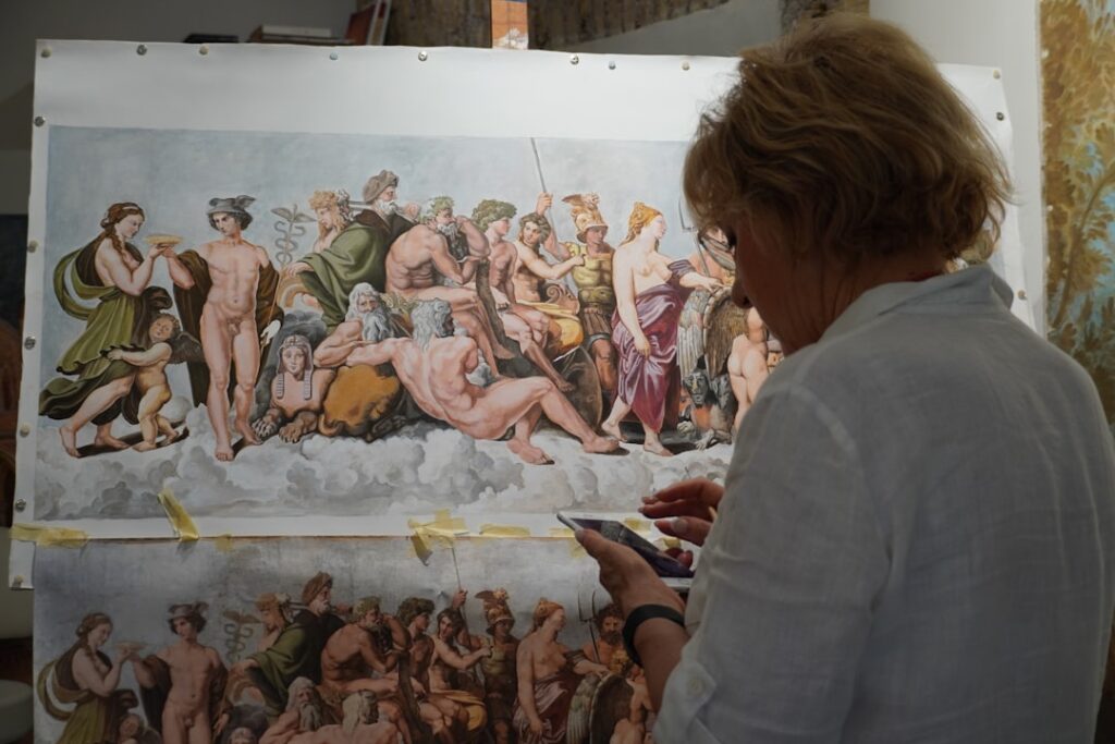 Szczegół galerii malarskiej w Accademia Carrara