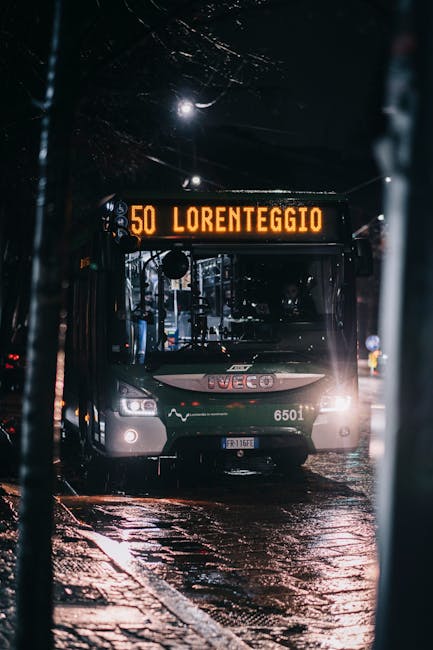 autobus notturno a Bergamo in Piazza Matteotti