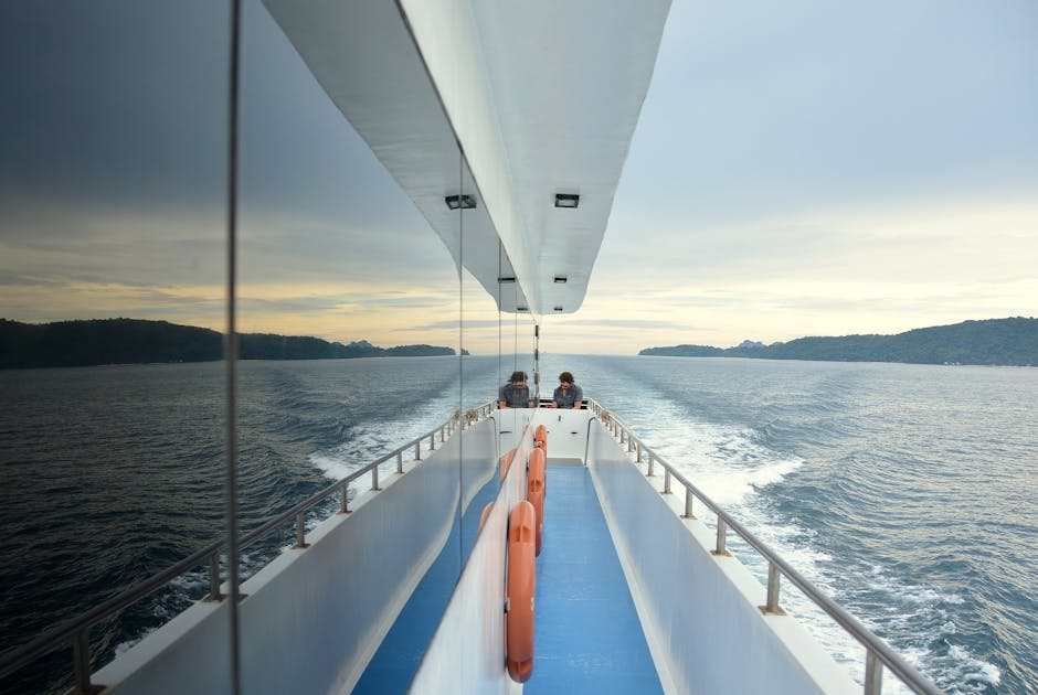 Malerei Fähreüberfahrt zu einer Insel mit Tauchern an Bord
