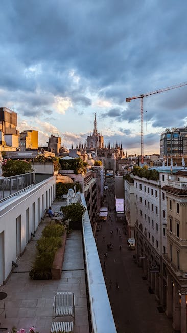 Rooftop sopra il Duomo al tramonto