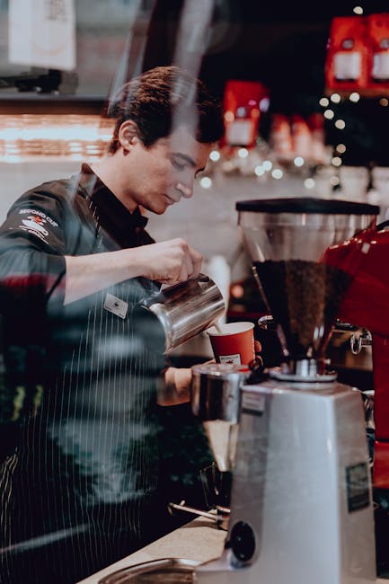 Barista locale che prepara un espresso a Perugia