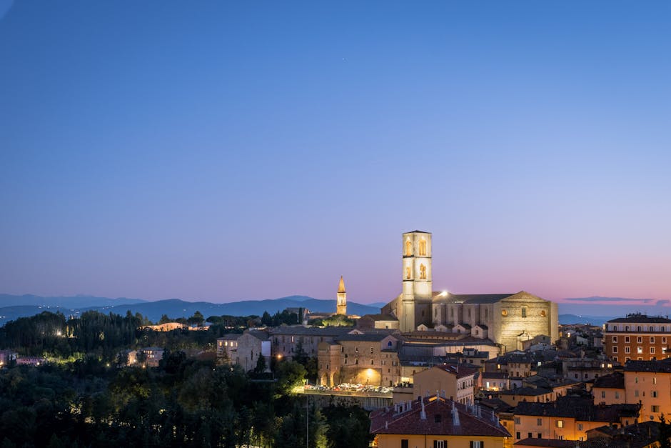panorama van Perugia bij zonsondergang