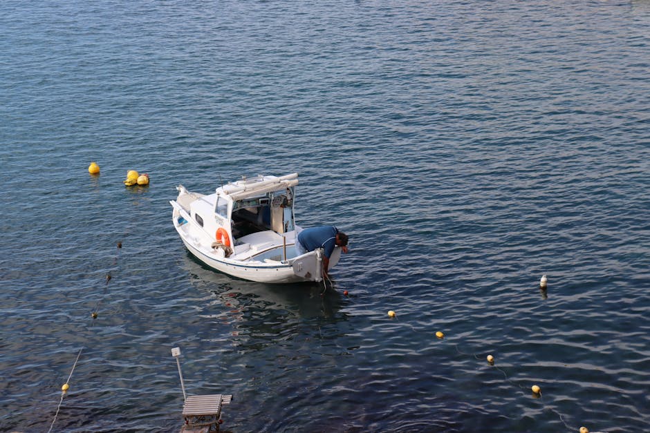 Barche da pesca a Mikrolimano al mattino