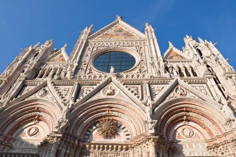Visite à pied mêlant ville et Duomo