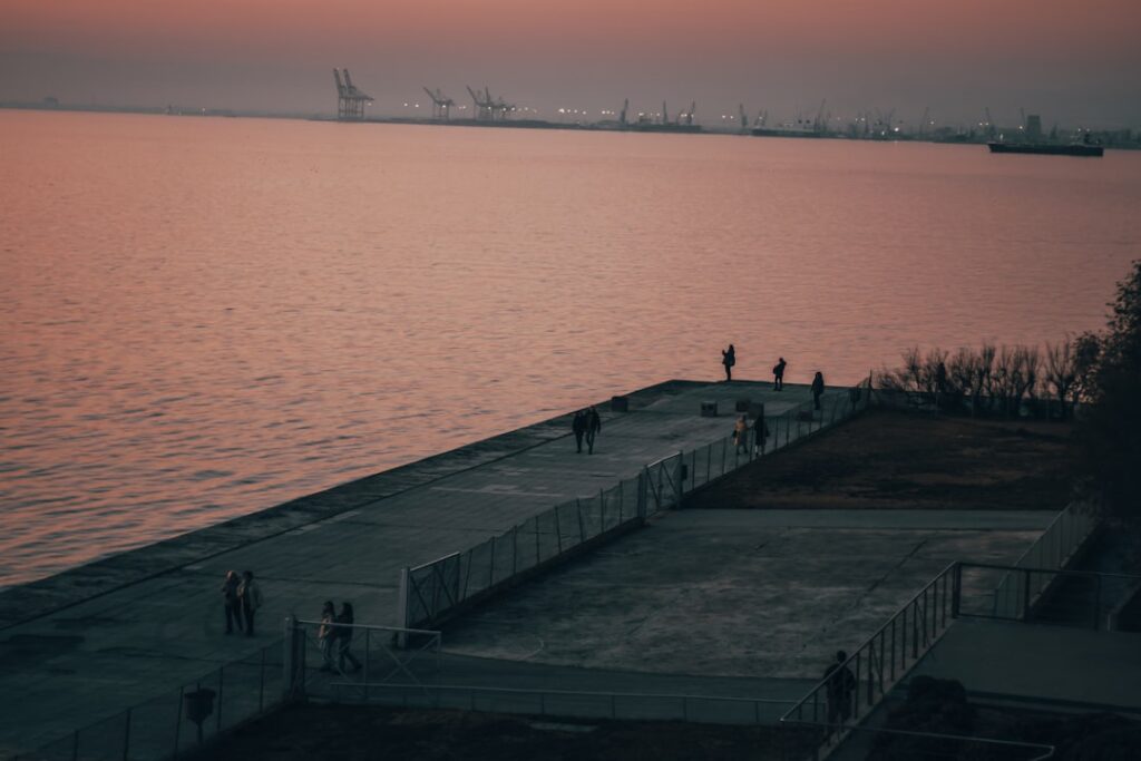 Vista al tramonto del lungomare di Salonicco