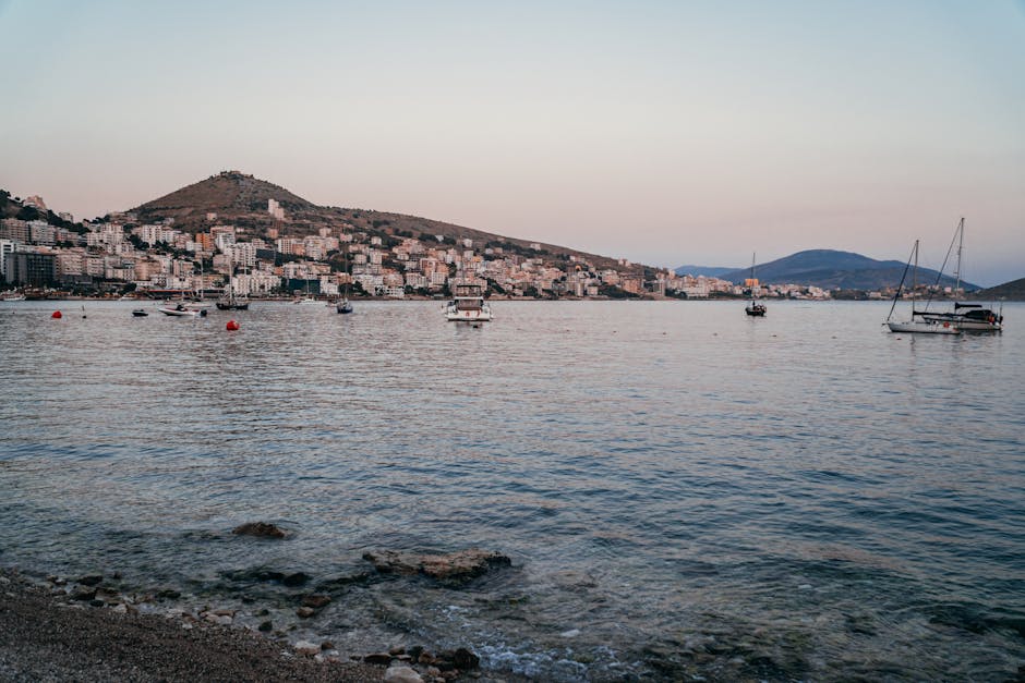 Lungomare di Vlorë al tramonto