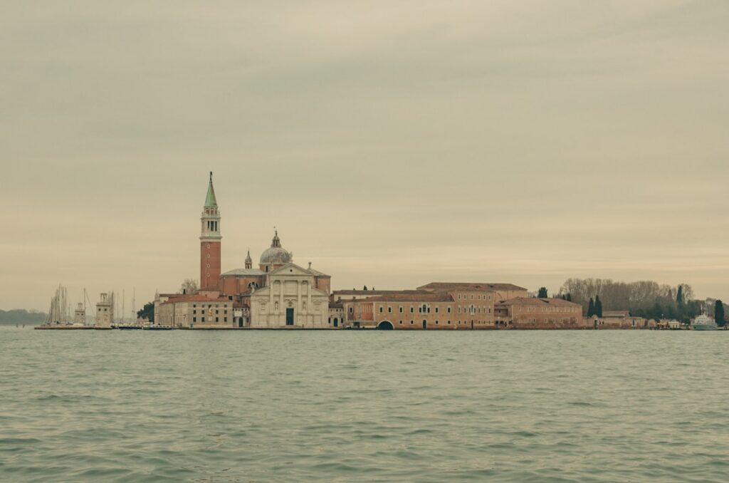 Lido di Venezia twilight promenade sea