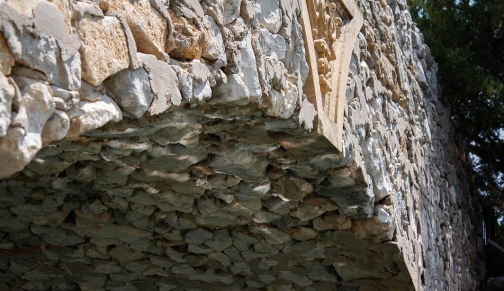 Traditional stone walls in Stari Grad Plain